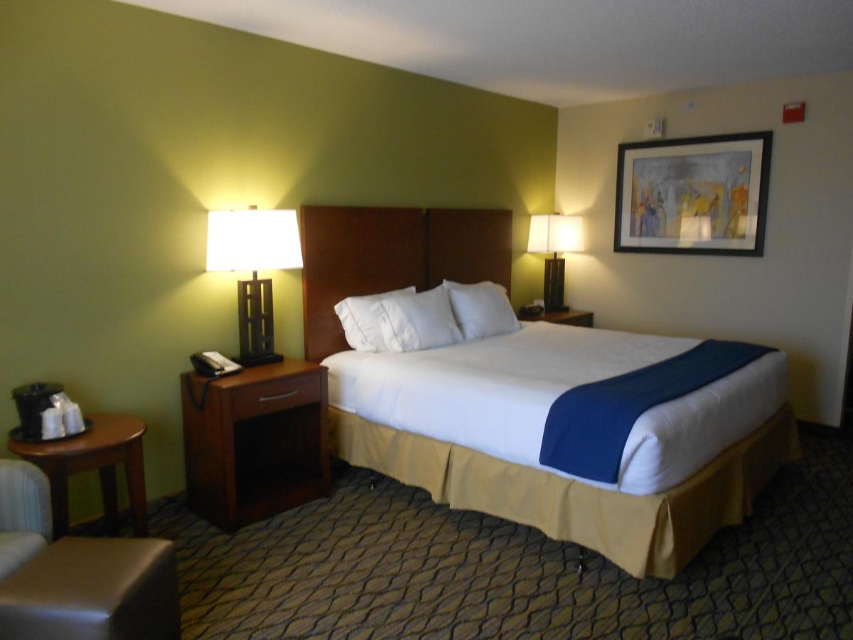 Holiday Inn Express Hotel & Suites Lancaster - thumb 12