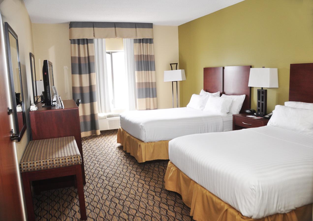 Holiday Inn Express Hotel & Suites Lancaster - thumb 26