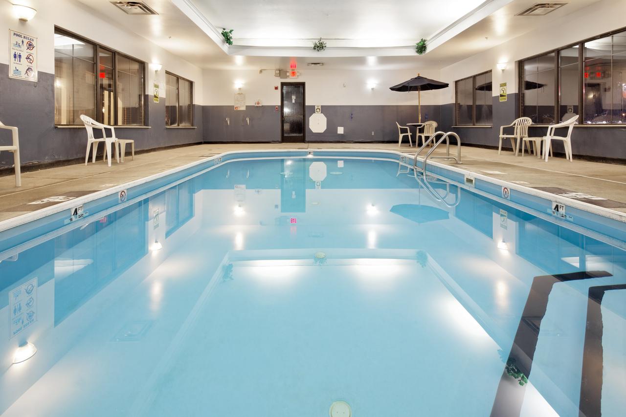 Holiday Inn Express Hotel & Suites Lancaster - thumb 15