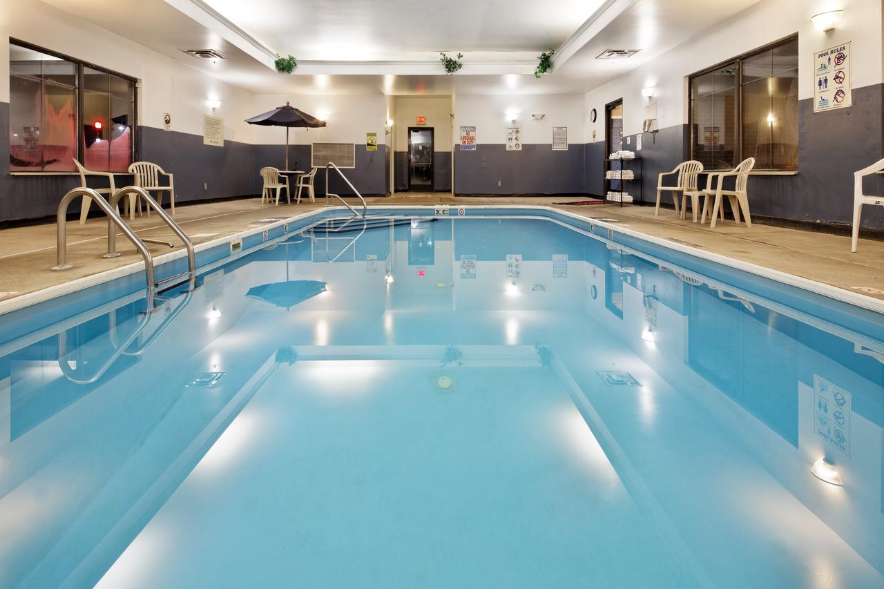 Holiday Inn Express Hotel & Suites Lancaster - thumb 33