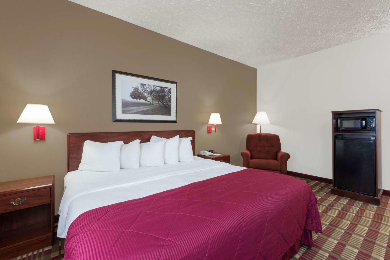 Baymont By Wyndham Boston Heights/Hudson - thumb 37