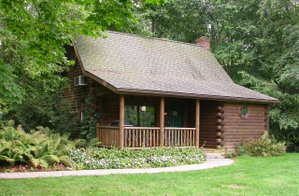 Cricket Hill Cabins & Lodge