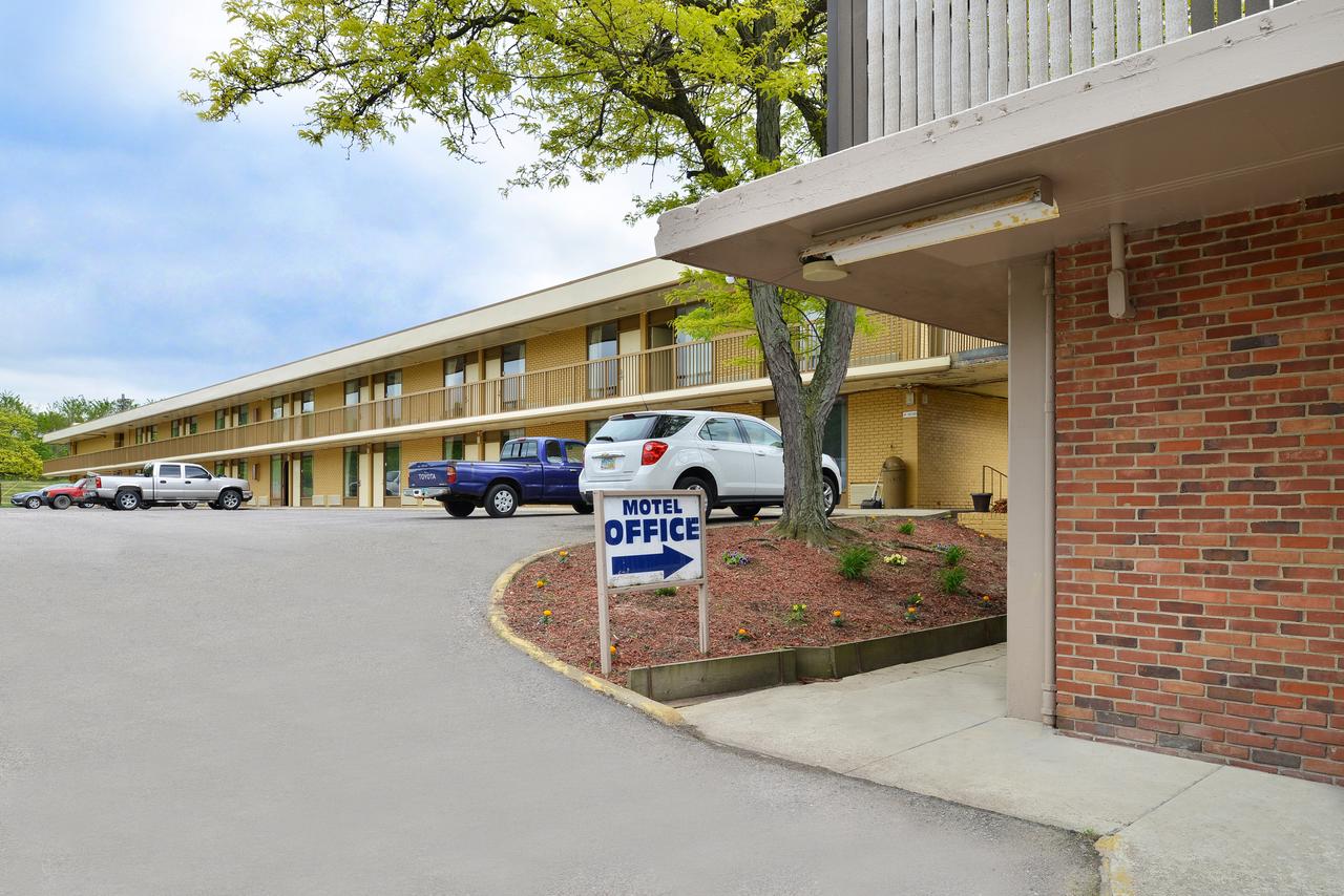 Mansfield Inn - thumb 1