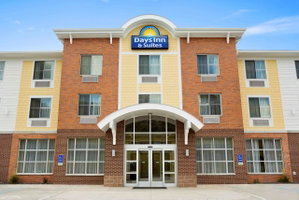 Days Inn & Suites By Wyndham Caldwell