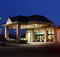 Quality Inn  Conference Center - Springfield - Accommodation Ohio