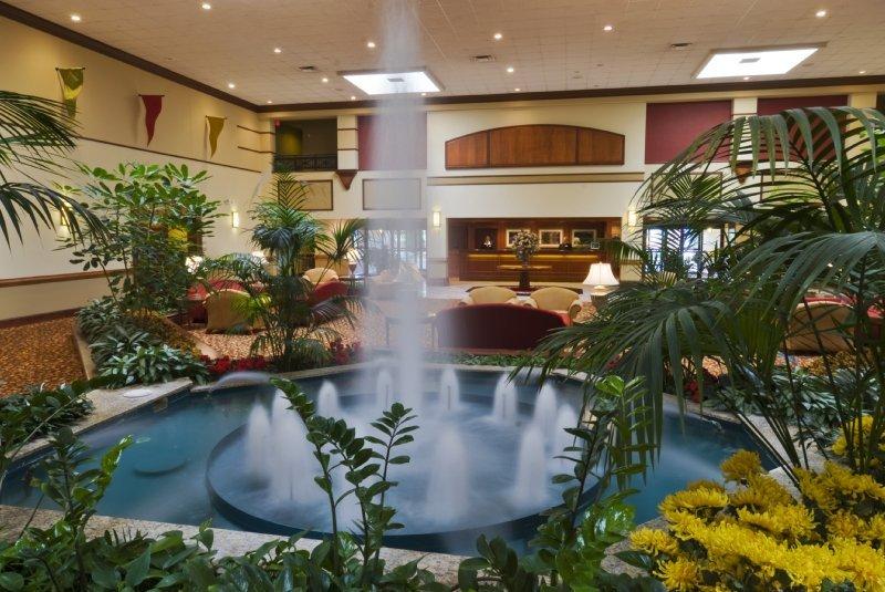 Columbus Airport Marriott - thumb 2