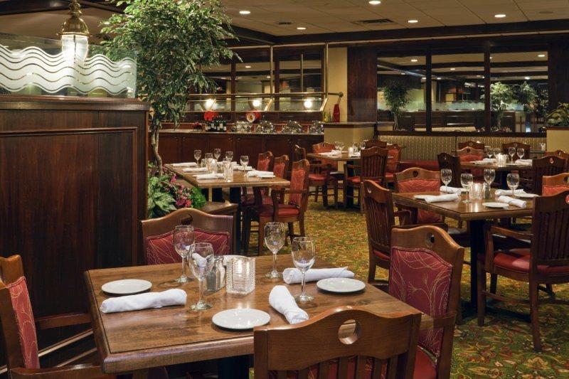 Columbus Airport Marriott - thumb 6