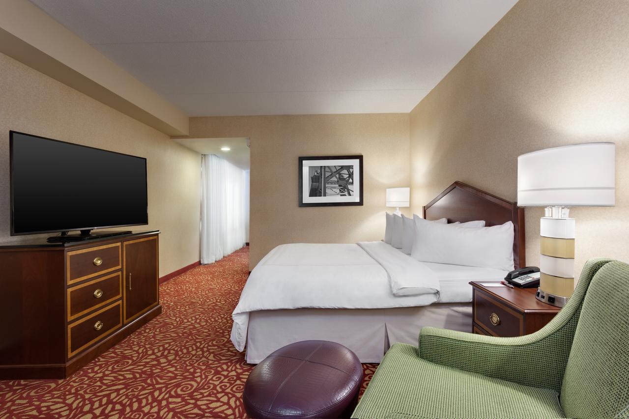 Columbus Airport Marriott - thumb 7