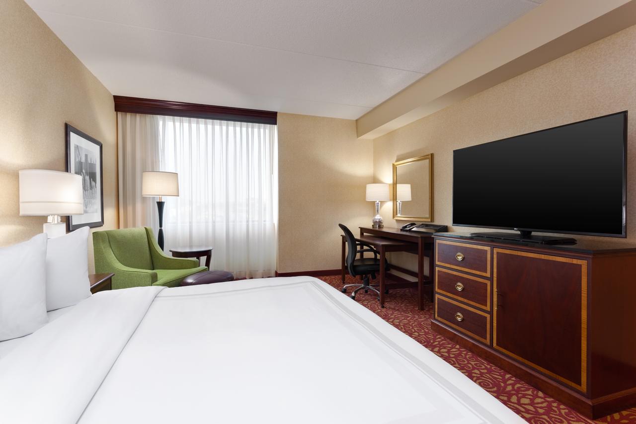 Columbus Airport Marriott - thumb 8