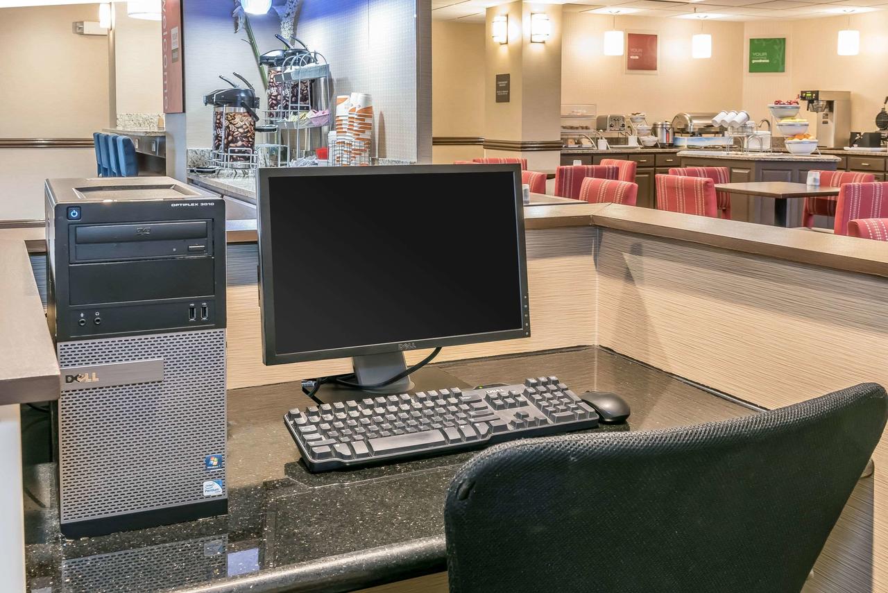 Comfort Suites Springfield - thumb 4