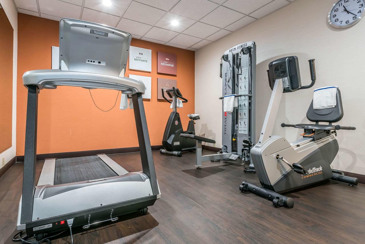 Comfort Suites Springfield - thumb 13