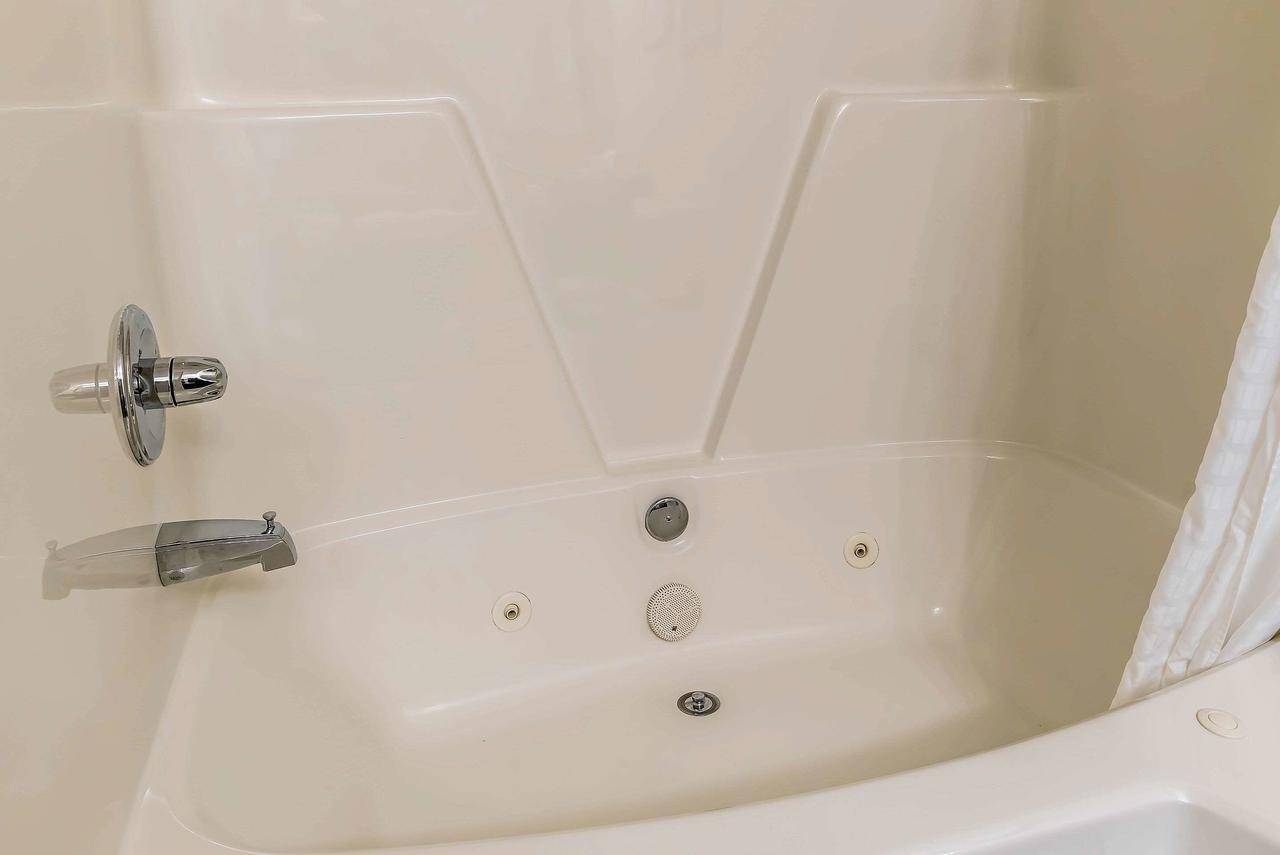 Comfort Suites Springfield - thumb 28