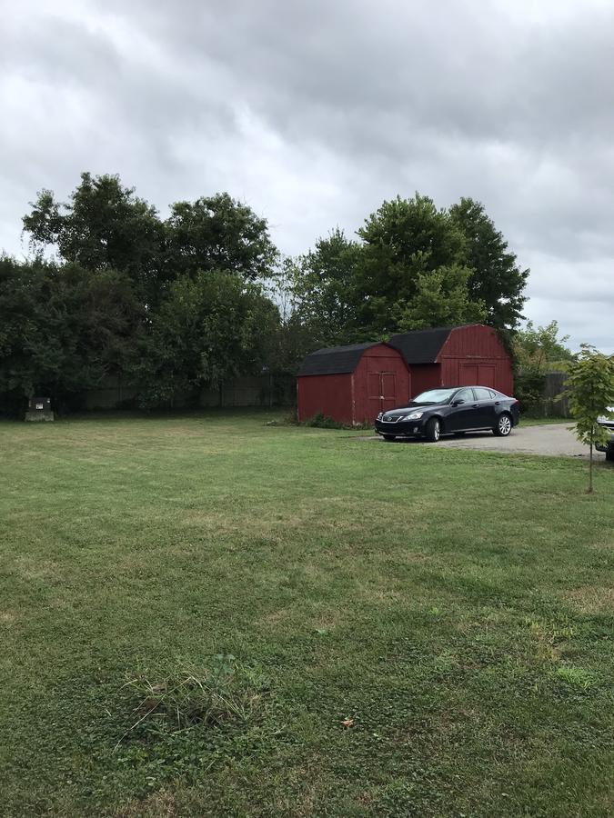 Charming Duplex Nestled Near Historic Lebanon - thumb 12