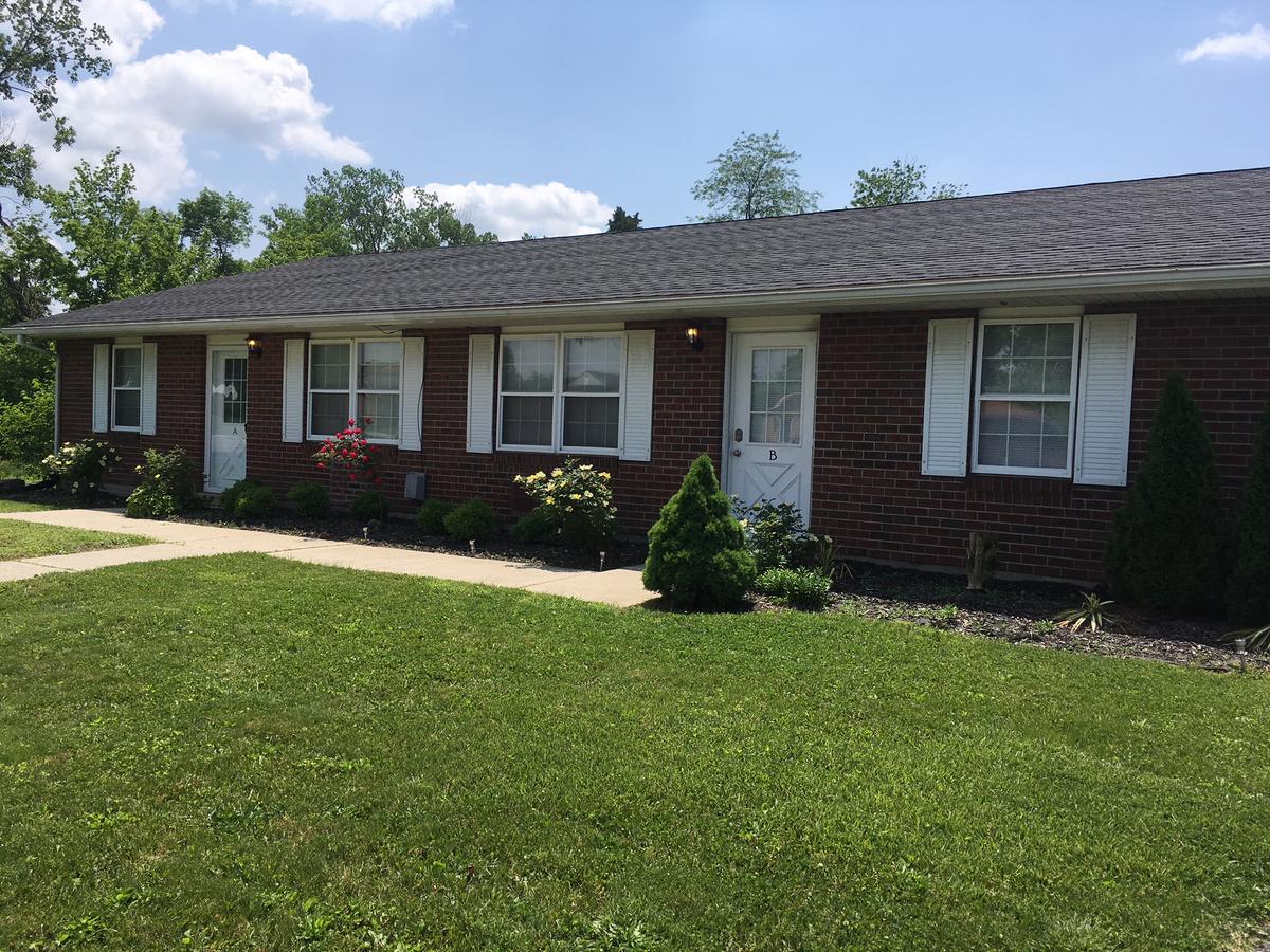 Charming Duplex Nestled Near Historic Lebanon - thumb 11