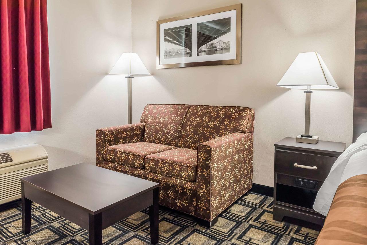 Quality Inn & Suites Mason Hwy 42 - thumb 13