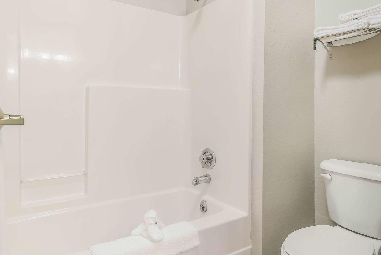 Quality Inn & Suites Mason Hwy 42 - thumb 16