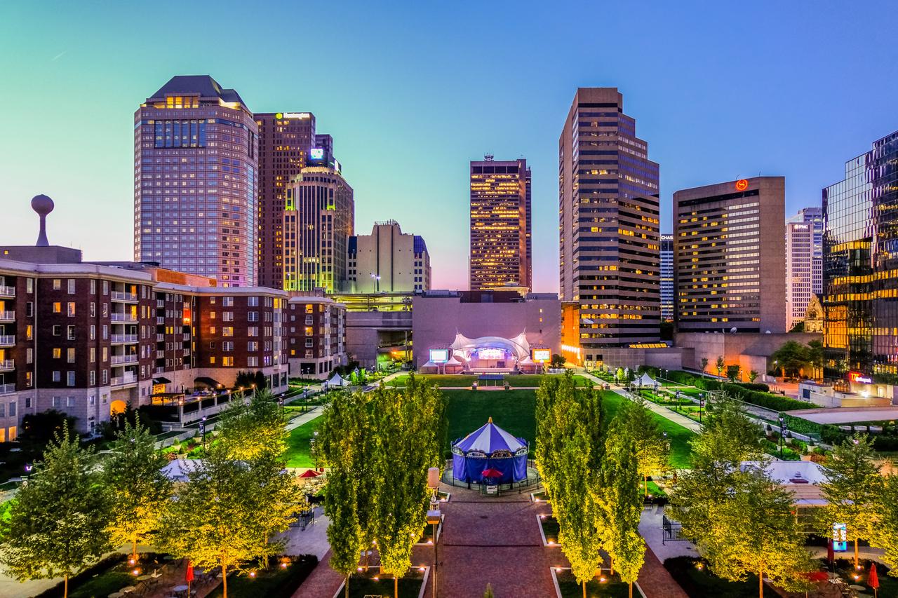 Jewel In Central Downtown - Walk To Scioto Mile - thumb 9