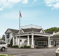 Comfort Inn Splash Harbor - Accommodation Ohio