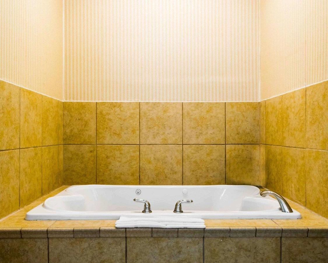 Comfort Suites South Point - Huntington - thumb 21