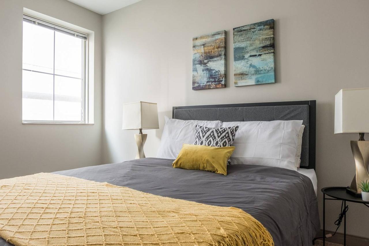 Center Of Entertainment - 1br At The Commons - thumb 10