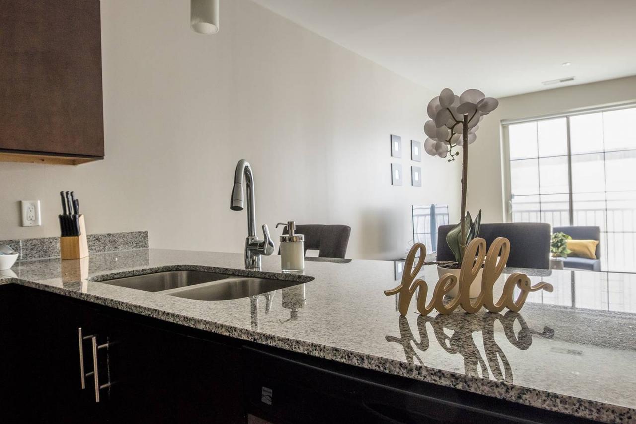 Center Of Entertainment - 1br At The Commons - thumb 9