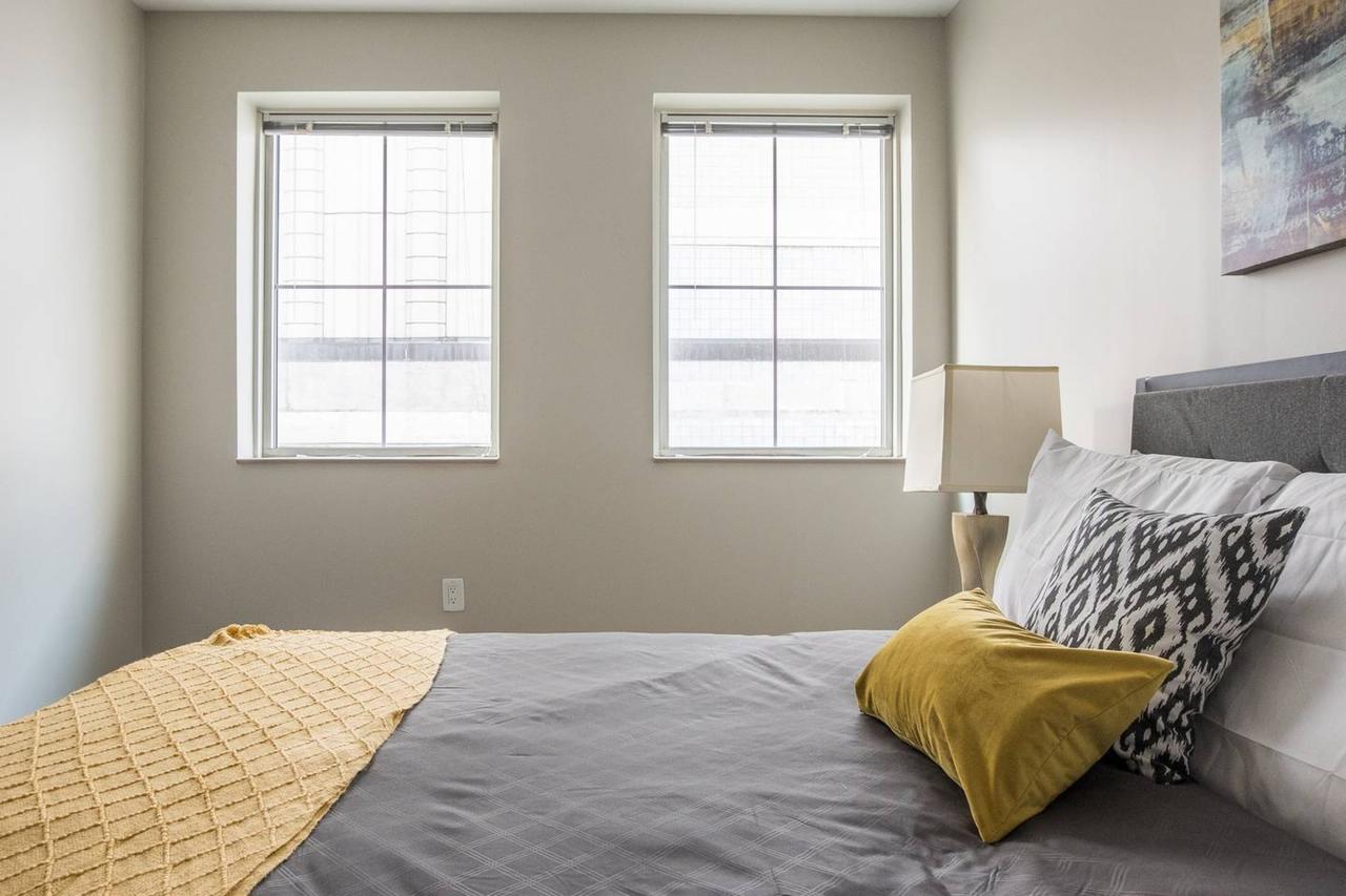 Center Of Entertainment - 1br At The Commons - thumb 12