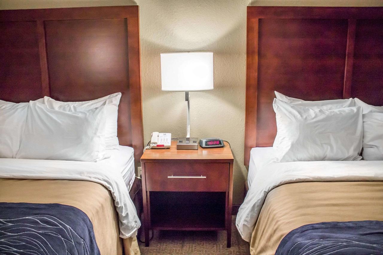 Comfort Inn & Suites Fremont - thumb 19