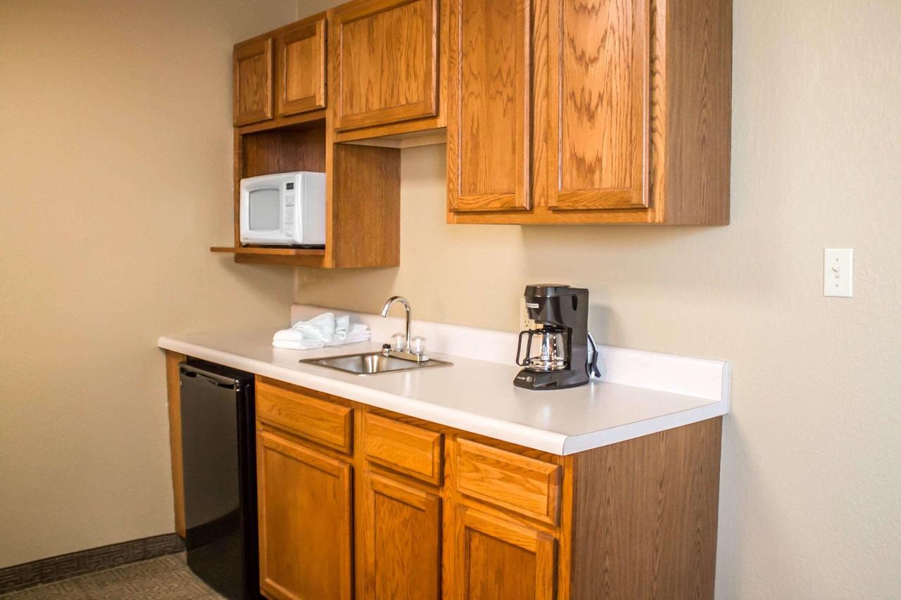 Comfort Inn & Suites Fremont - thumb 18