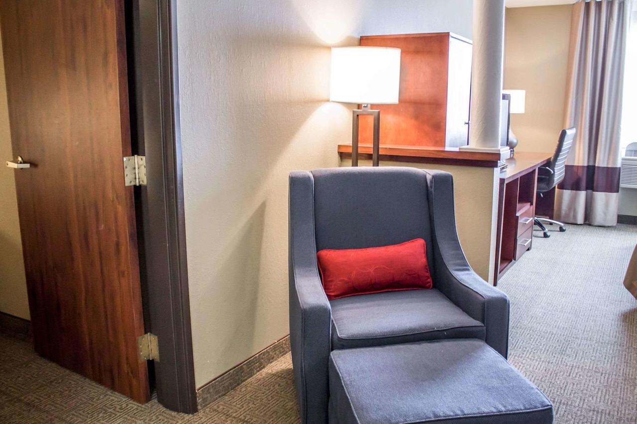 Comfort Inn & Suites Fremont - thumb 22