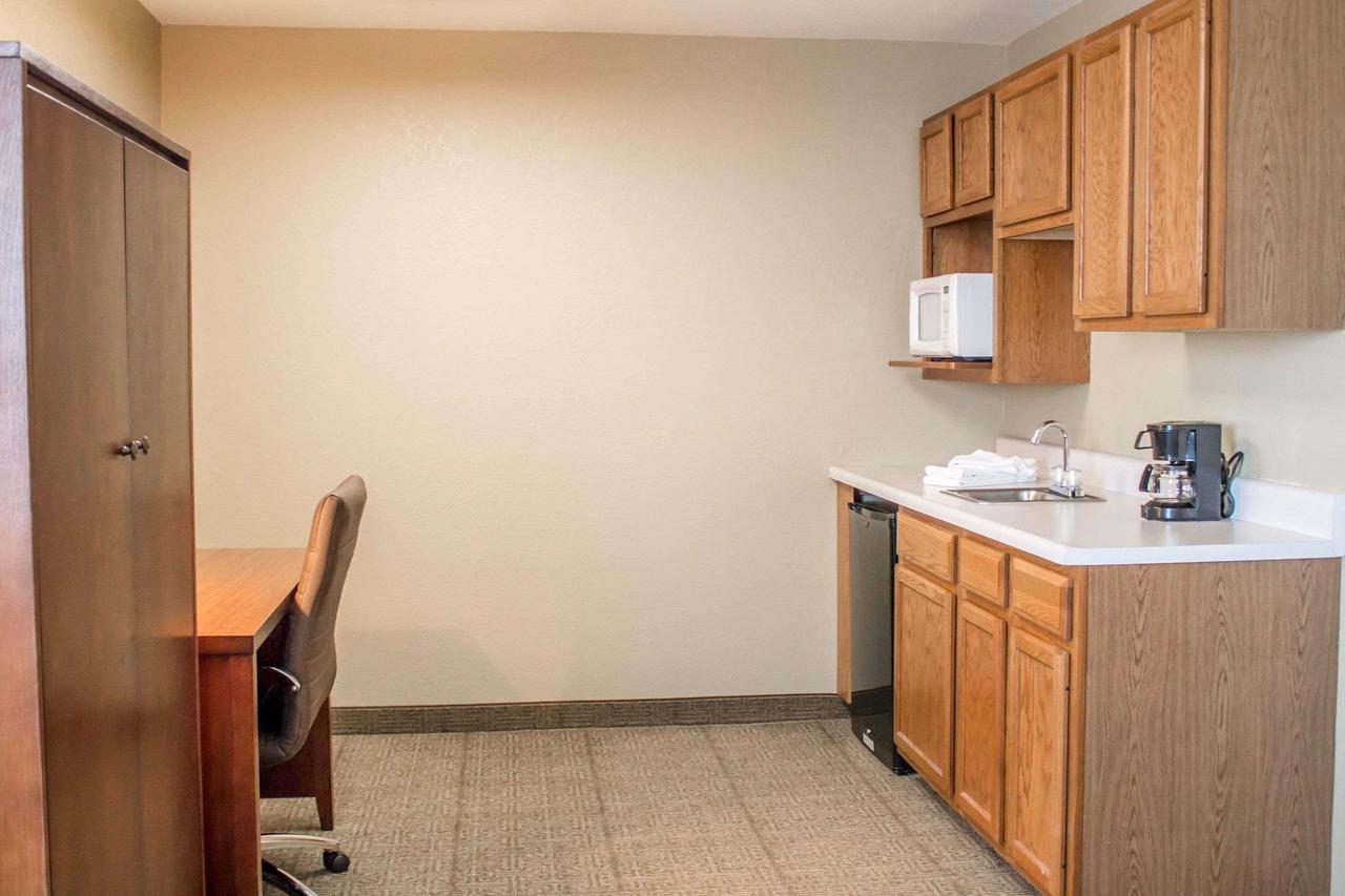 Comfort Inn & Suites Fremont - thumb 29