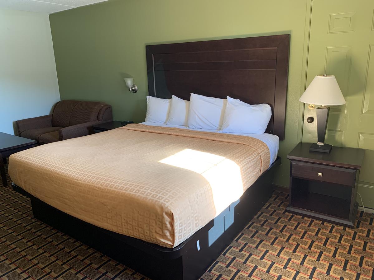 Budget Inn Toledo/Maumee - thumb 14