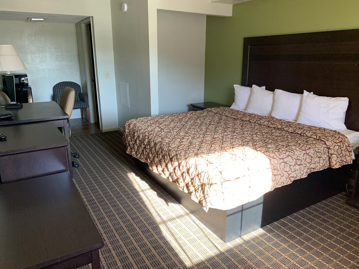 Budget Inn Toledo/Maumee - thumb 23
