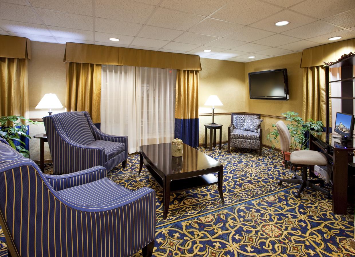 Holiday Inn Express Hotel & Suites Delaware-Columbus Area - thumb 1