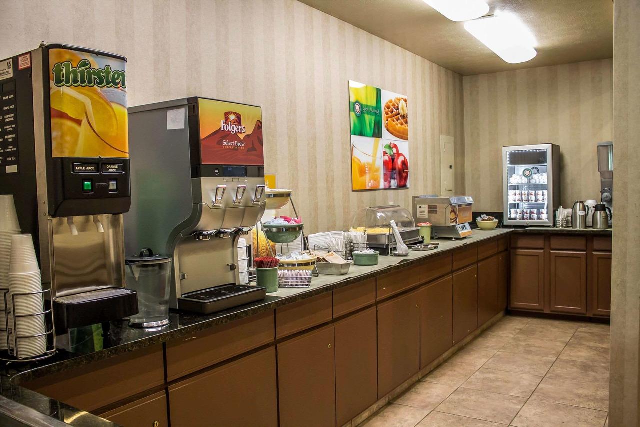 Quality Inn & Suites North - thumb 14