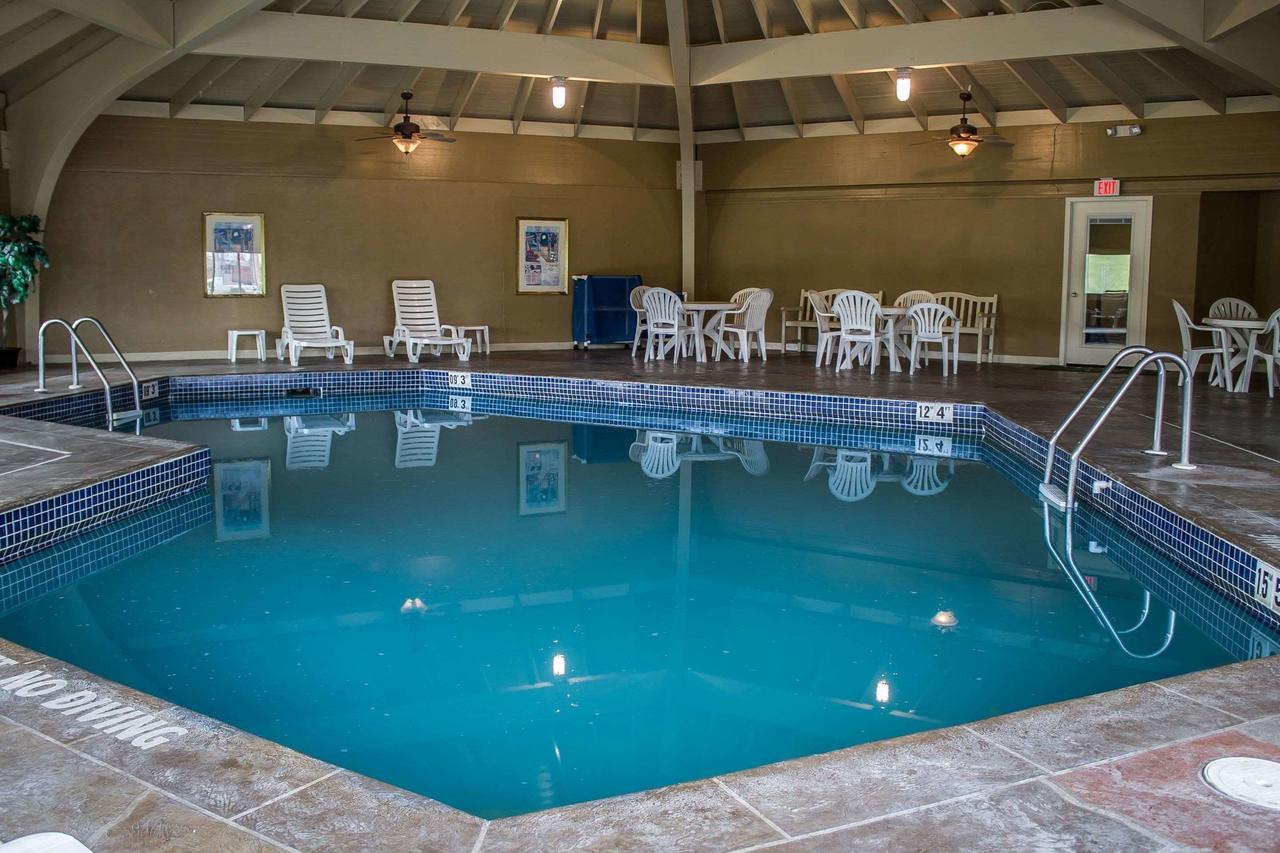 Quality Inn & Suites North - thumb 28