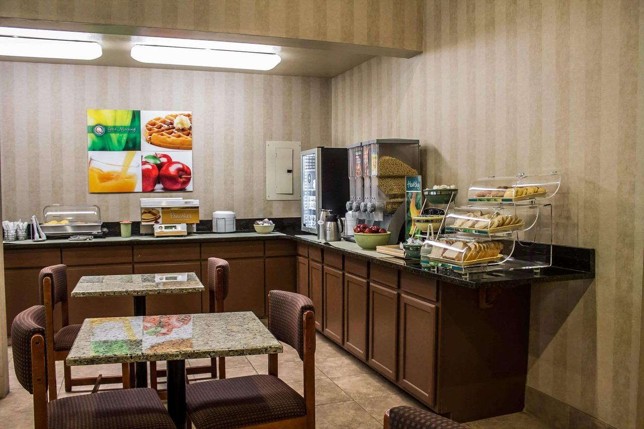 Quality Inn & Suites North - thumb 26