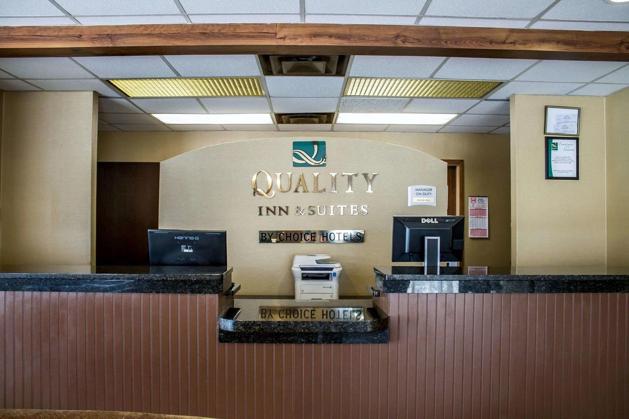 Quality Inn & Suites North - thumb 13