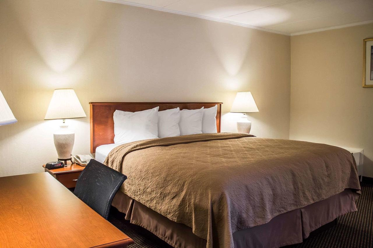 Quality Inn & Suites North - thumb 25