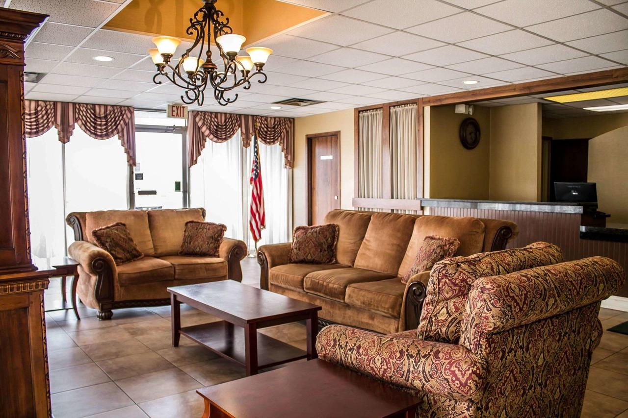Quality Inn & Suites North - thumb 20