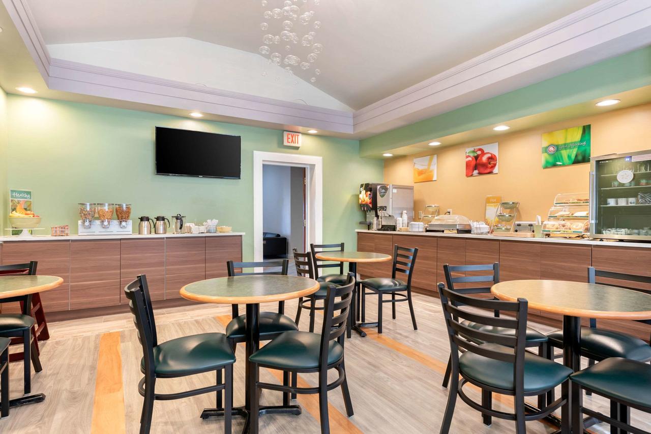 Quality Inn - Fairborn - thumb 4