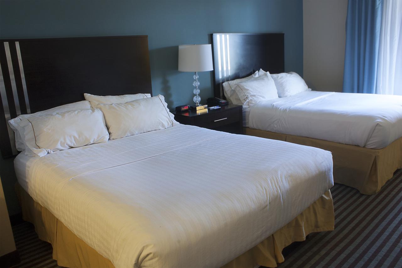 Holiday Inn Express & Suites Youngstown West I 80 - thumb 14