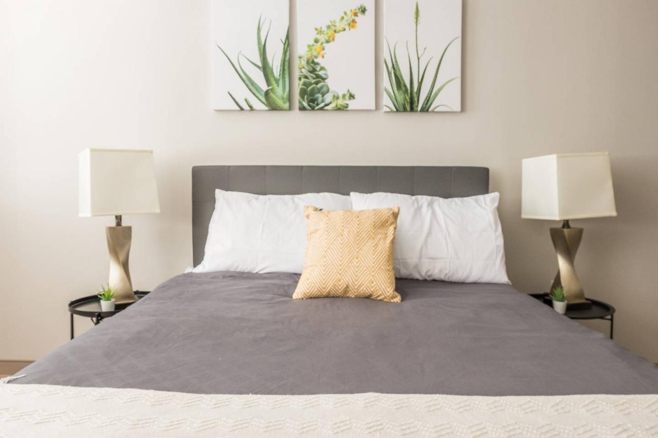 Hottest Spot @ The Commons - 2br + Gym Near Dining - thumb 18