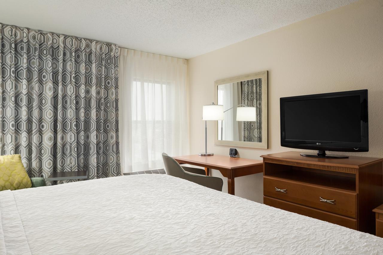 Hampton Inn Findlay - thumb 16