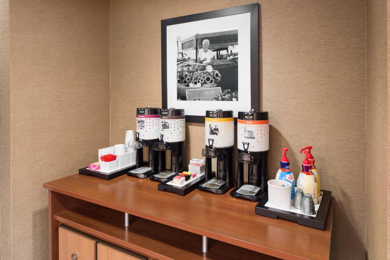 Hampton Inn Findlay - thumb 22