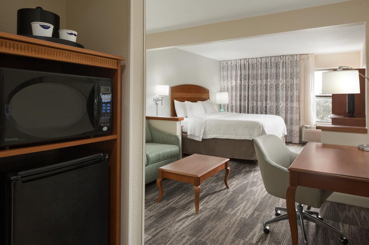 Hampton Inn Findlay - thumb 17