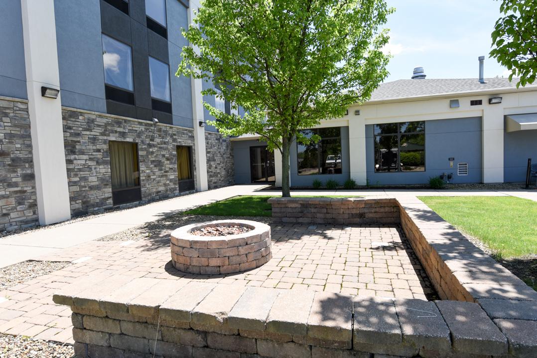 Hampton Inn Youngstown-North - thumb 12