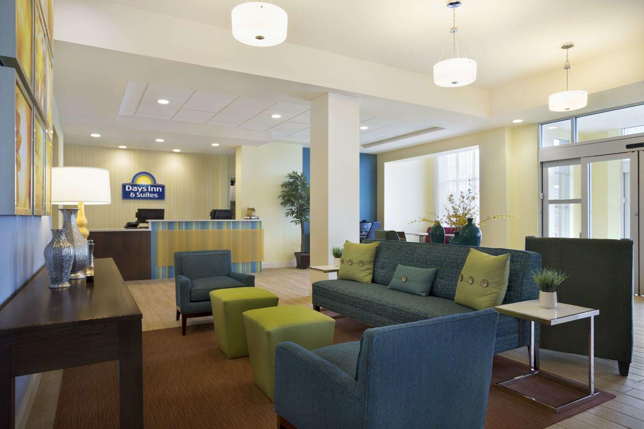 Days Inn & Suites By Wyndham Belmont - thumb 26