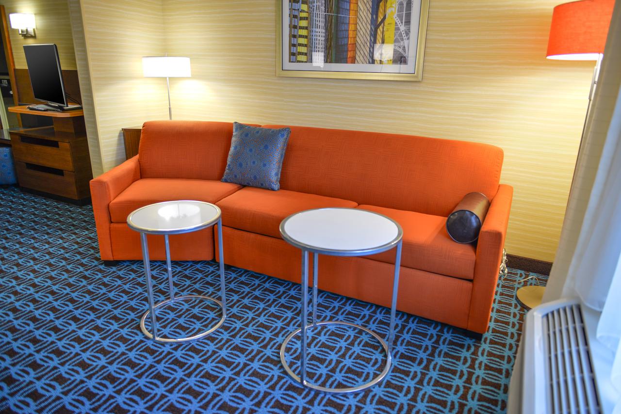 Fairfield Inn & Suites By Marriott Canton South - thumb 4