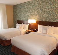 Fairfield Inn  Suites by Marriott Canton South - Accommodation Ohio