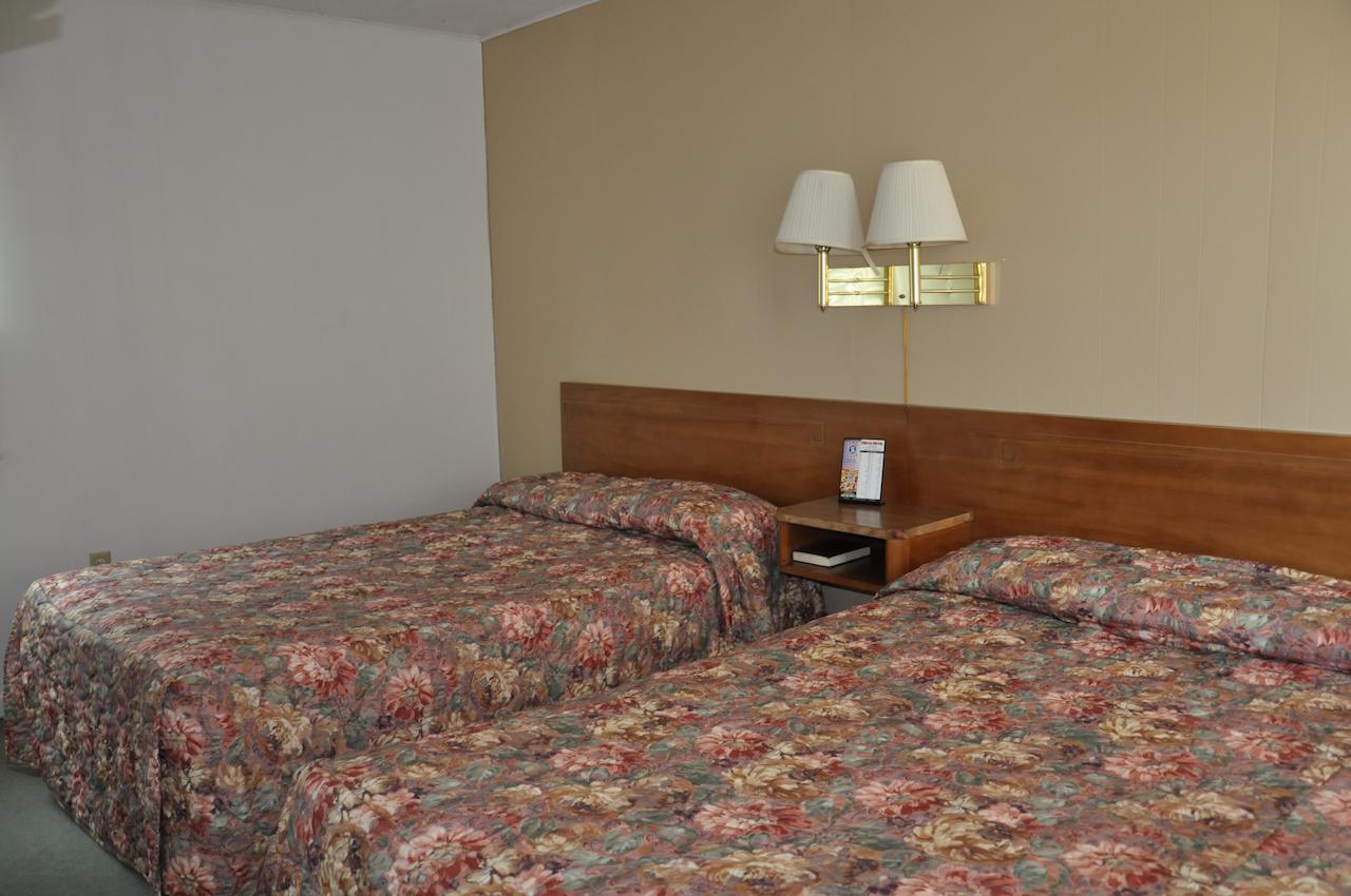 Mecca Motel Sandusky - thumb 1